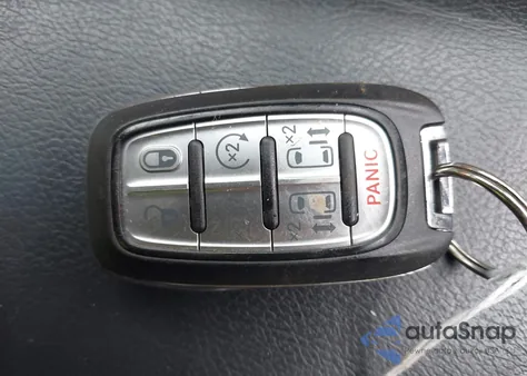 2019 Chrysler Pacifica Touring L из США, поврежденный, VIN 2C4RC1BG7KR733248